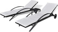 Set di 3 Lettini Prendisole con Tavolino in Rattan Sintetico Nero